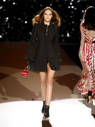 Illustration for article titled Fashion Show